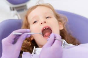 בדיקת שיניים תקופתית לילד